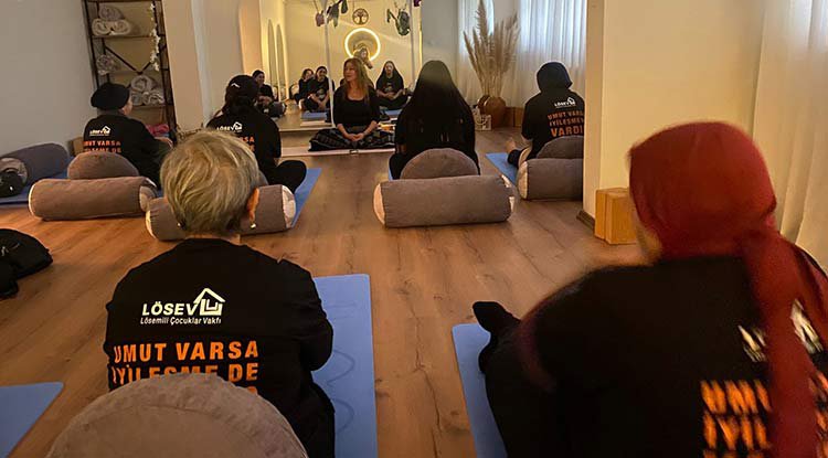 LÖSEV'li Mindfulness ve Nefes Terapisi Eğitimi