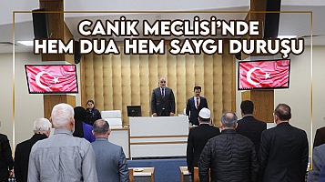 Canik Belediye Meclisi’nde depremlerde hayatını kaybedenler için saygı duruşu 