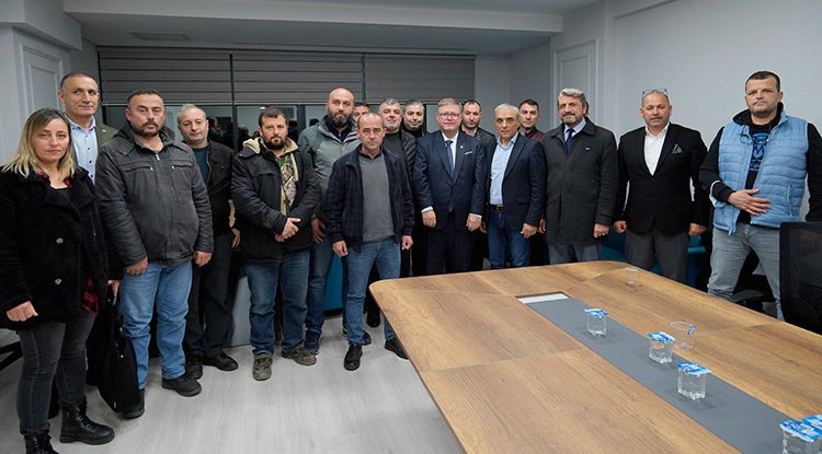 ADEM GÜNEY’DEN BELEDİYE PERSONELİNE İŞ VE ÜCRET GÜVENCİSİ