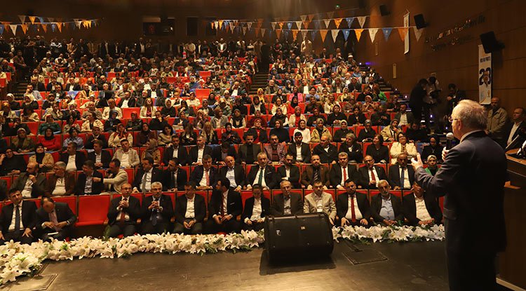 AK Parti'den Samsun'da güçlü buluşma