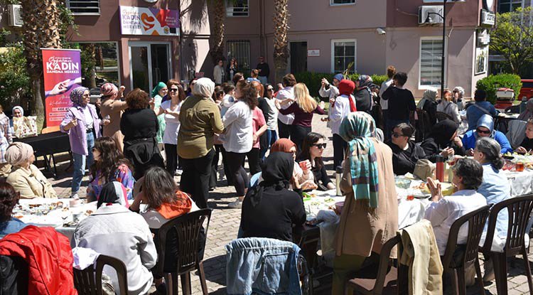 Atakum'da coşkulu hıdırellez kutlaması