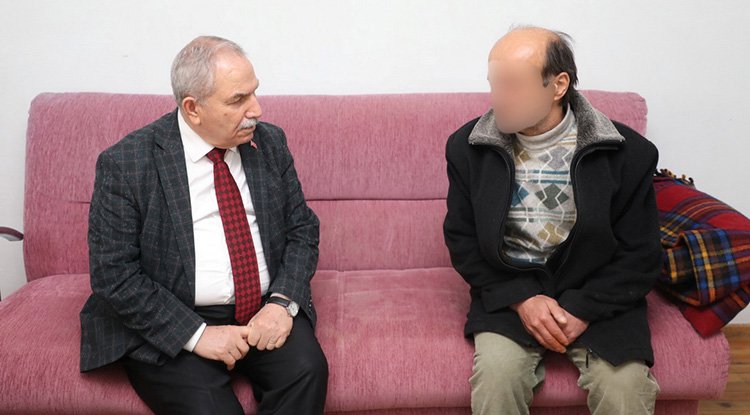 Başkan Demirtaş'tan kimsesiz vatandaşa sıcak yuva