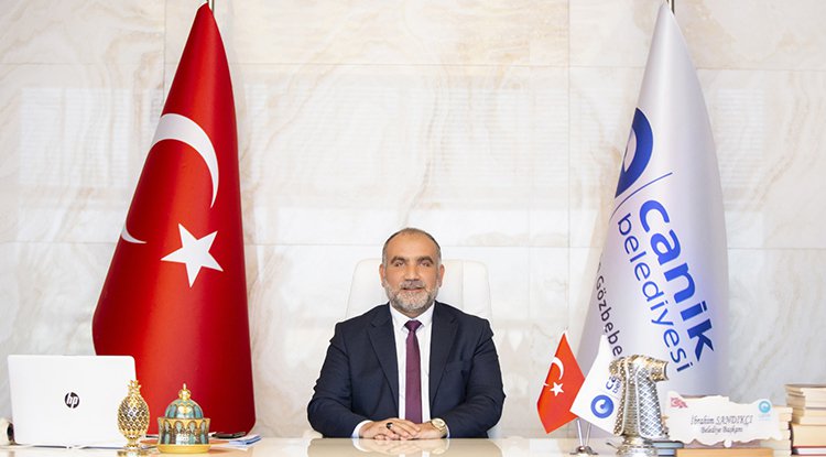Başkan Sandıkçı’dan Berat Kandili mesajı
