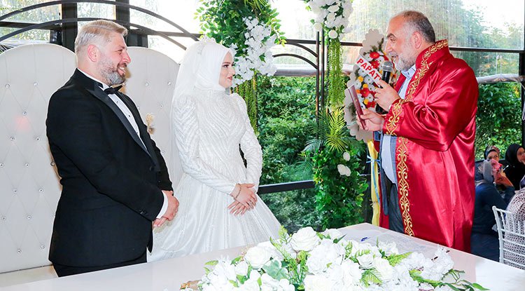 Başkan Sandıkçı'dan Ücretsiz Nikah Müjdesi