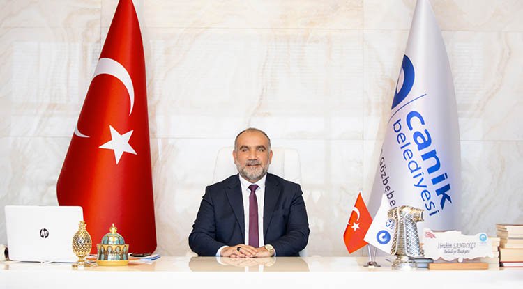 Başkan Sandıkçı'dan yeni yıl mesajı
