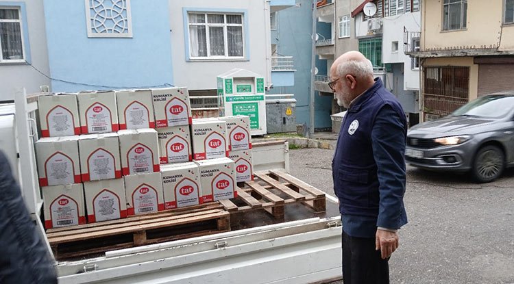Başkan Vural: Çaresizlere çare oluyoruz