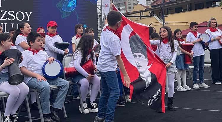 Bulvar AVM'de 23 Nisan coşkusu başladı