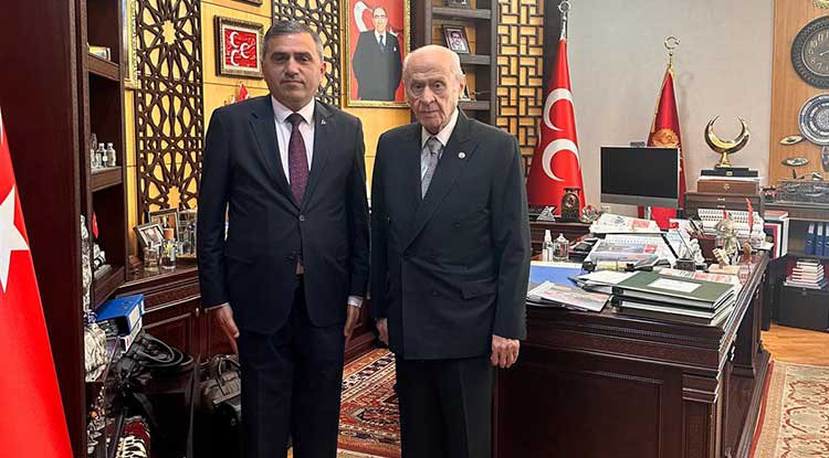 Burhan Mucur: Liderimizin İzinde Yürümeye Devam Ediyoruz