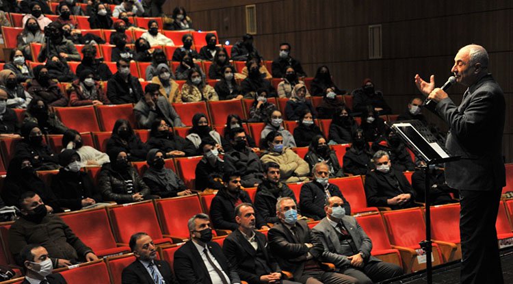 Büyükşehir'den Yunus Emre ve Türkçe konferansı