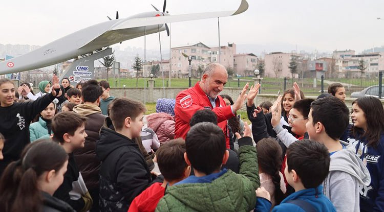 Canik'ten Başarı Üstüne Başarı: Çifte Final Heyecanı