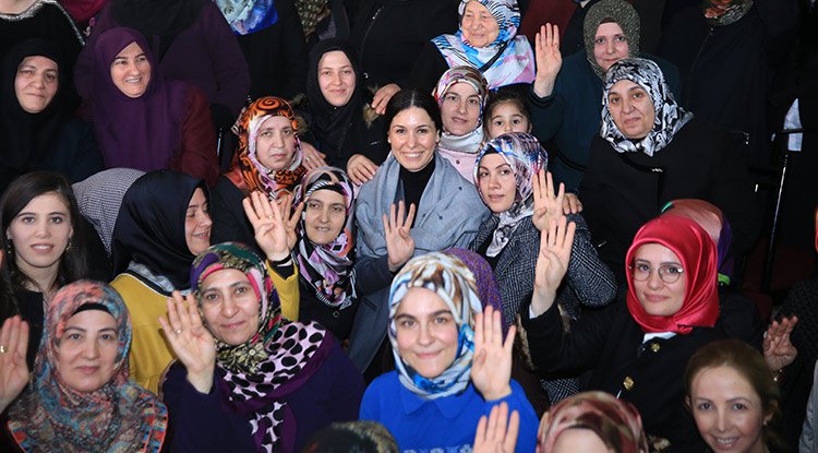 Çiğdem Karaaslan'dan '8 Mart' Mesajı