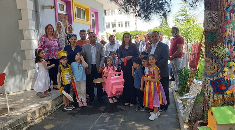 Cumhuriyet Anaokulu'ndan Sıfır Atık Sergisi