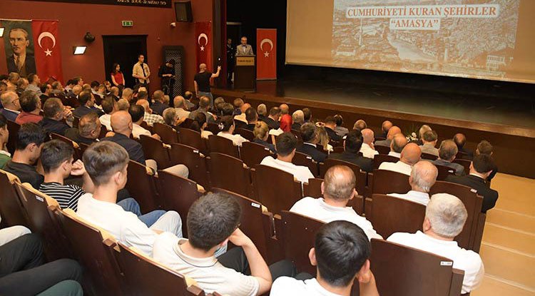 Cumhuriyeti kuran şehirler Amasya’da buluştu