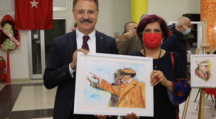 'Ekim Geçidi' sergisi sanatseverlerle buluştu