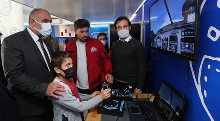 En büyük yatırım gençlere