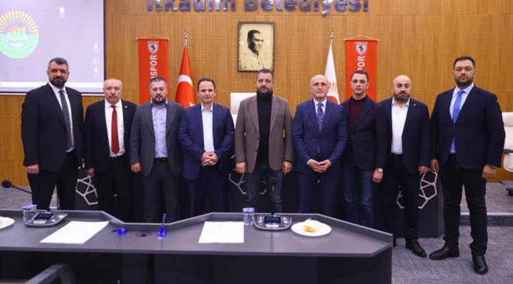 İlkadım MHP Grubu'nda Bayrak Değişimi