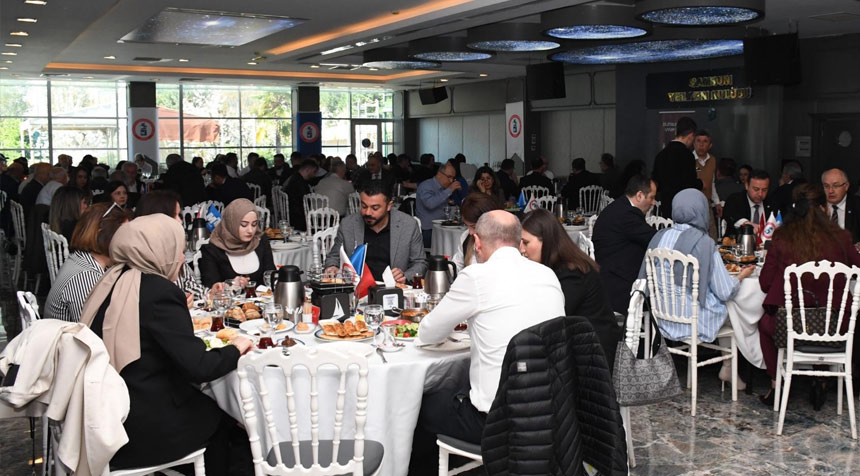 SMMO'dan Kahvaltılı Mesleki Buluşma