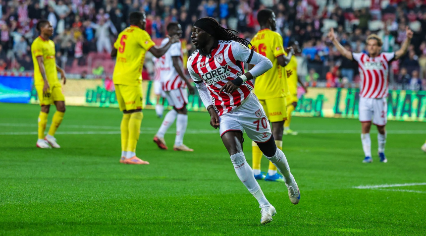 Samsunspor'dan Muhteşem Kapanış: 3-0