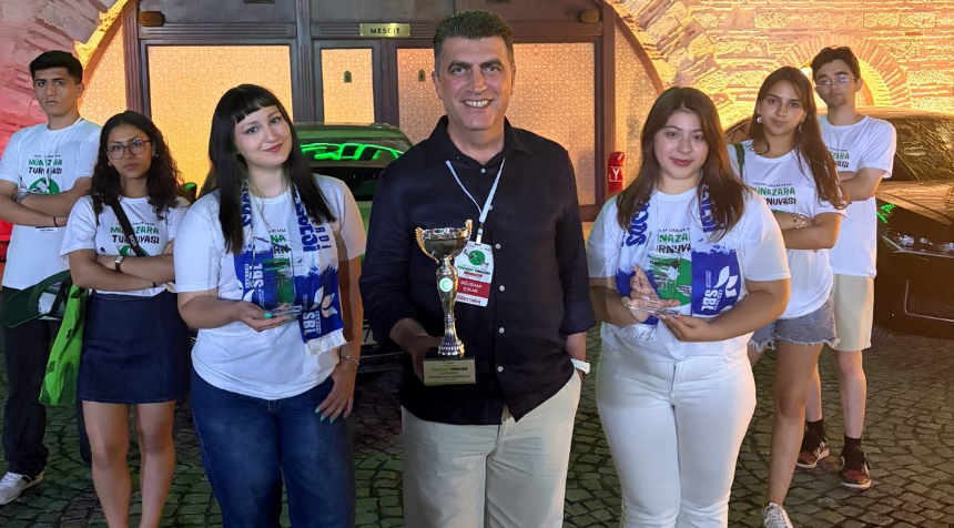 Samsun'un Gurur Kızları: Duru ve Özlem Karadeniz Şampiyonu