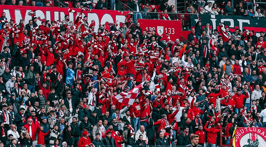 Samsunspor Taraftar Grupları dağıldı! Açıklamalar peş peşe geldi...