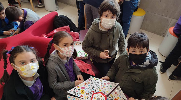 OMÜÇEM, ilkokul öğrencilerini konuk etti