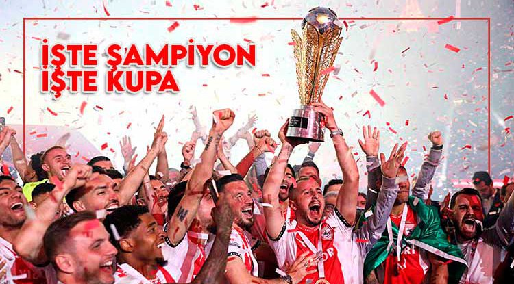 Şampiyon Samsunspor kupasına kavuştu