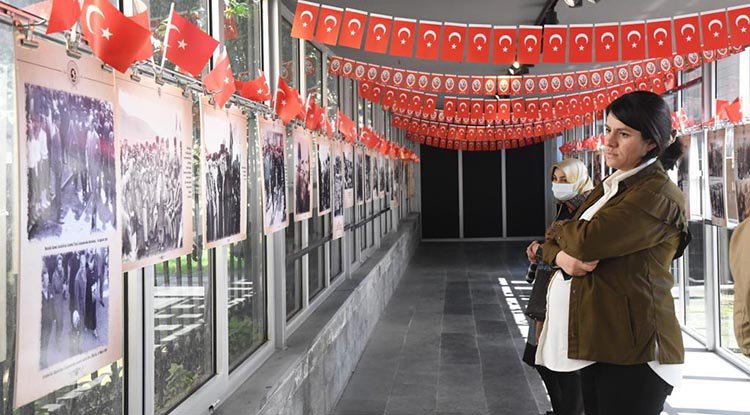 Samsun'da ‘Atatürk ve Çocuk’ sergisi açıldı