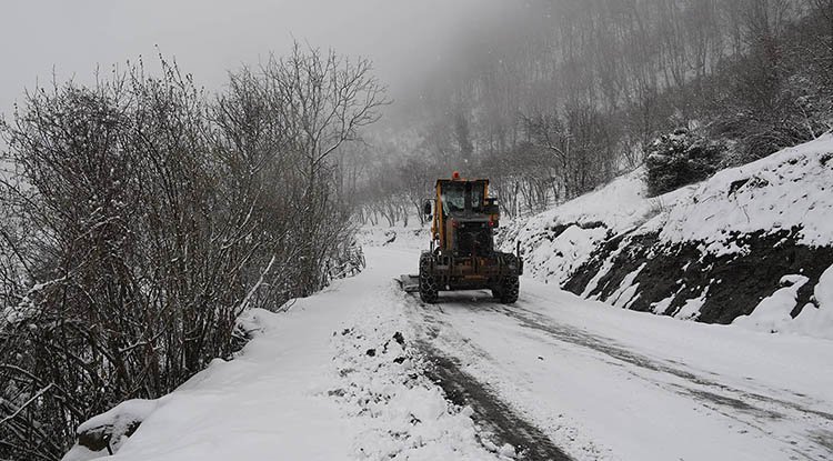 Samsun'da ekipler kara karşı teyakkuzda