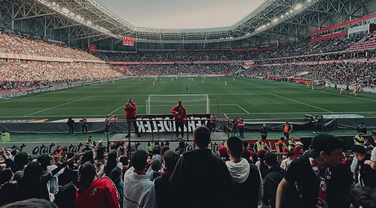 Samsun'da Galatasaray Maçına Özel Kareografi