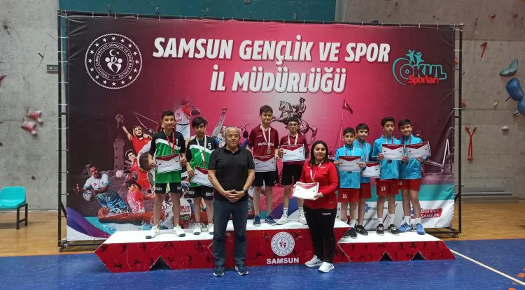 Samsun'da Masa Tenisi Küçükler Grup Müsabakaları sona erdi
