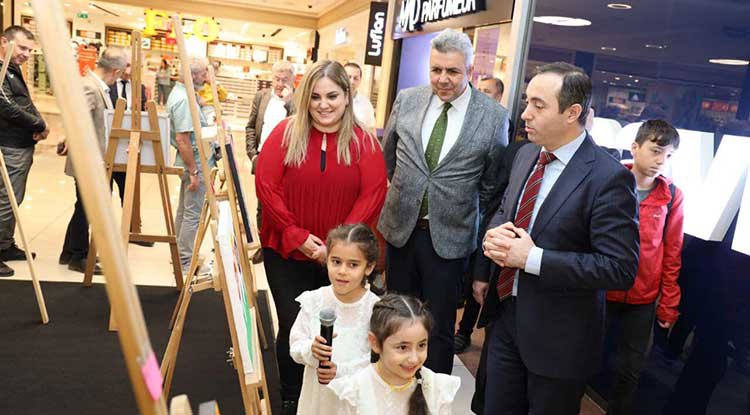 Samsun'da minik öğrencilerden anlamlı sergi