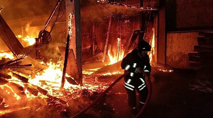 Samsun'da yangına 6 dakikada müdahale