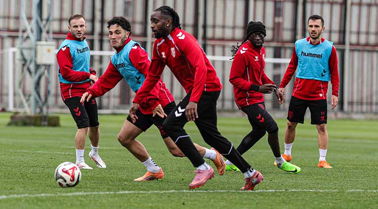 Samsunspor'da Konyaspor Mesaisi Başladı