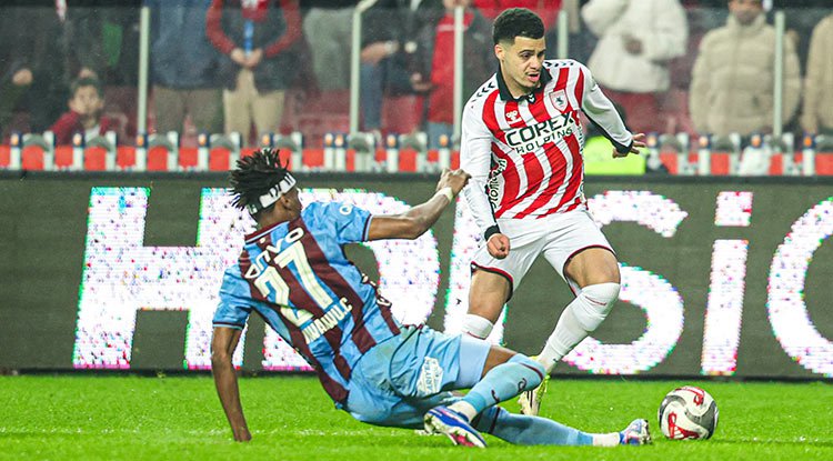 Samsunspor evinde ağır yaralı