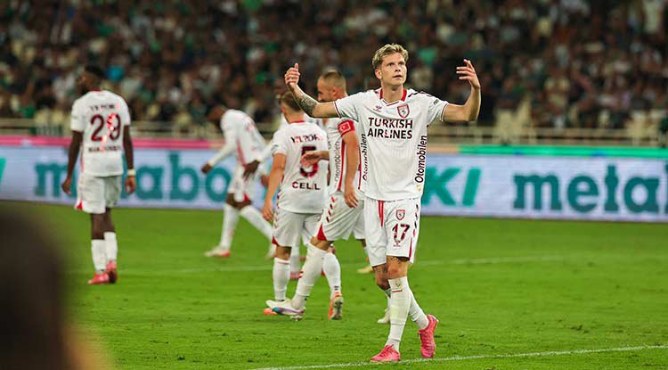 Samsunspor turu eve bıraktı