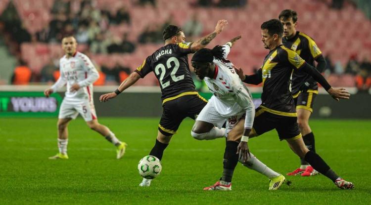 Samsunspor turu zora soktu