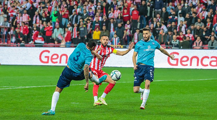 Samsunspor yine üzdü