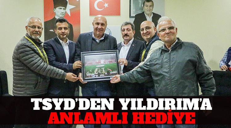 TSYD'den Yıldırım'a şampiyonluk fotoğrafı