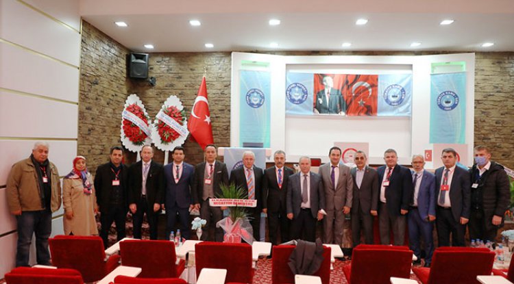Türk Yerel Hizmet-Sen'de Erden güven tazeledi