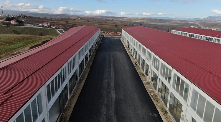 Vezirköprü Galericiler Sitesi asfalta kavuştu