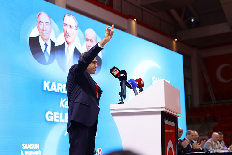 MHP'de Burhan Bucur Yeniden Başkan